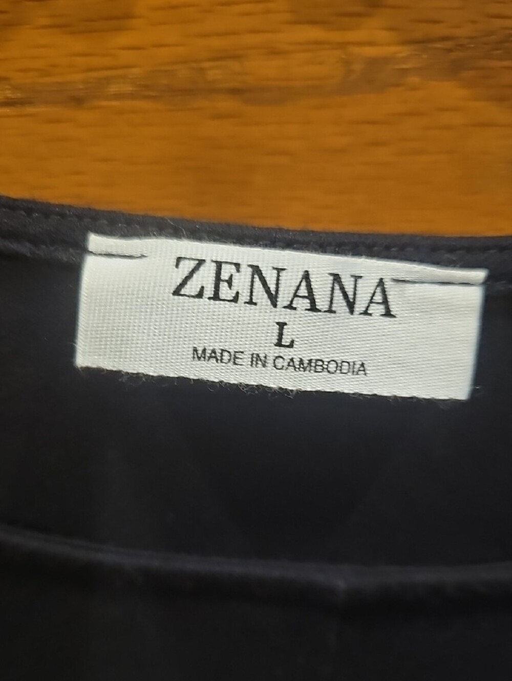Zenana Outfitters Black Short-Sleeve Twist Hem Tee - Picture 2 of 4